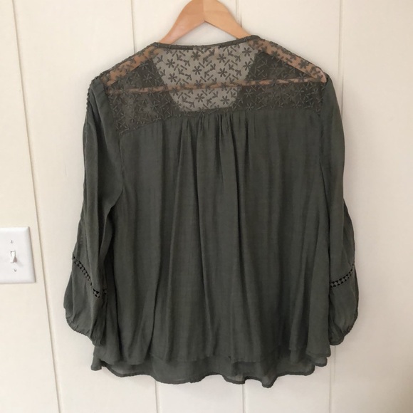 Style & Co Green Lace Detail Blouse - Picture 6 of 10